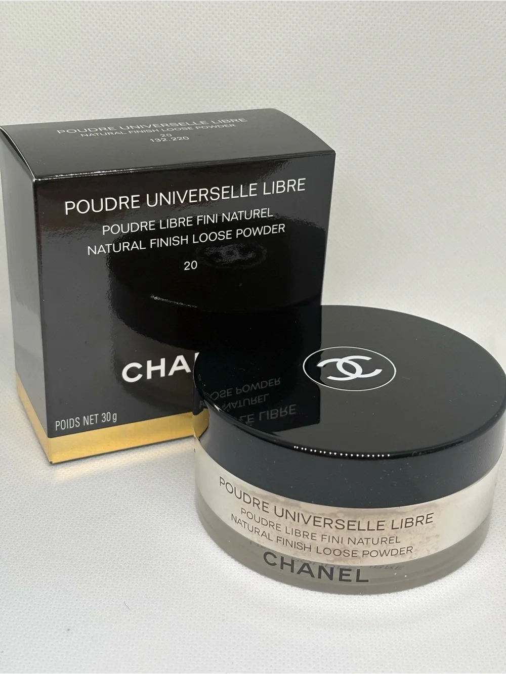 CHANEL Poudre Universelle Libre Natural Finish Loose Powder - 20 light/medium ne